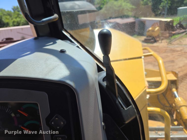 image for item EU3521 2010 Caterpillar D7E dozer