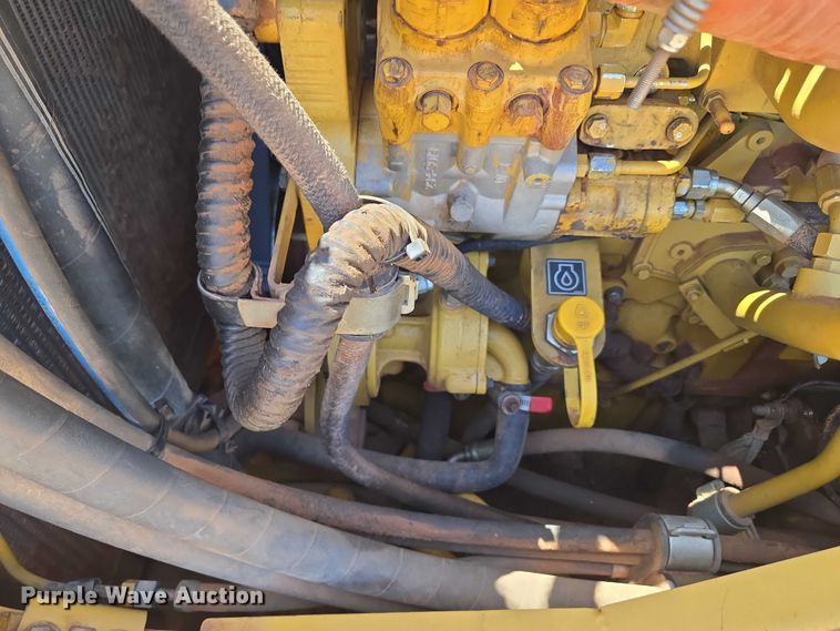 image for item EU3521 2010 Caterpillar D7E dozer