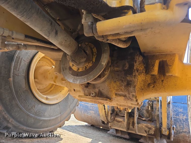 image for item FB9414 2014 Caterpillar 966M wheel loader