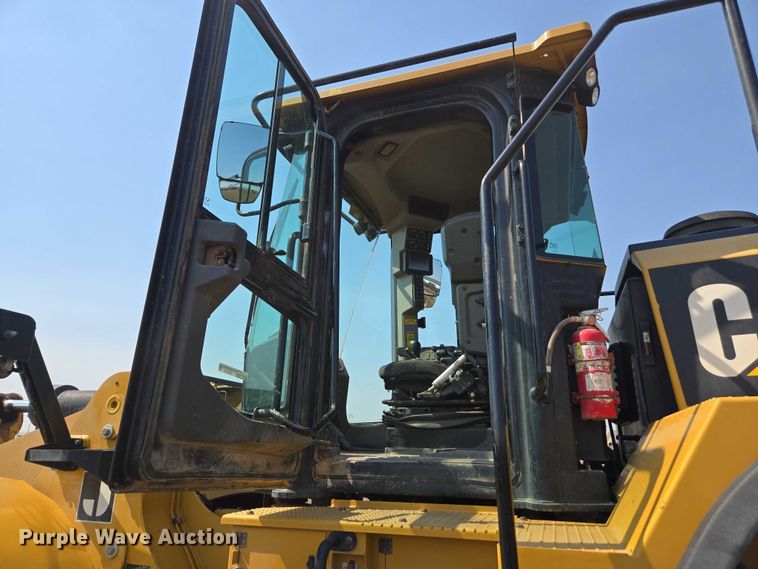 image for item FB9414 2014 Caterpillar 966M wheel loader