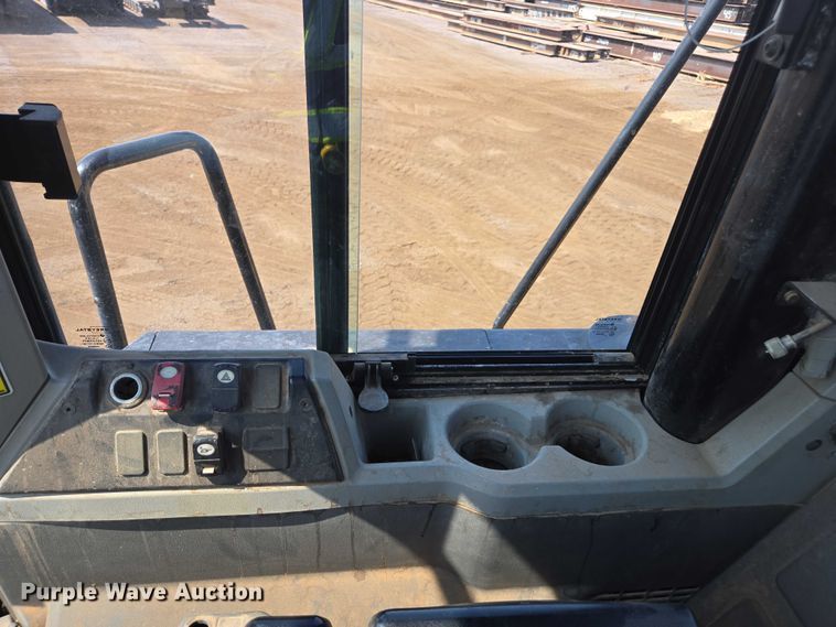 image for item FB9414 2014 Caterpillar 966M wheel loader