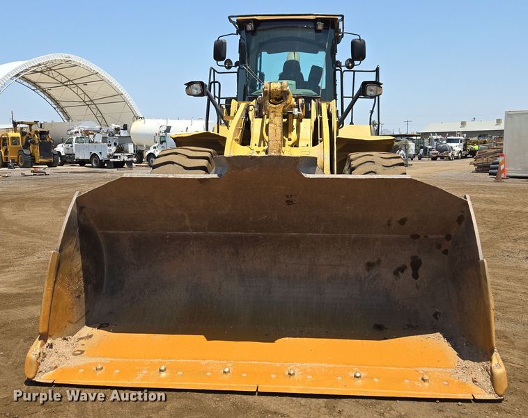 CARGADOR FRONTAL 2011 CATERPILLAR 966K