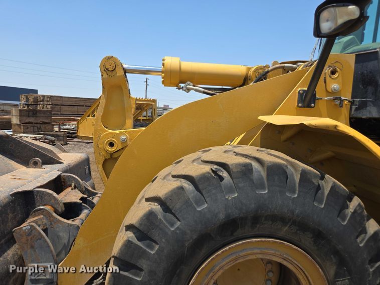 image for item FB9415 2011 Caterpillar 966K wheel loader