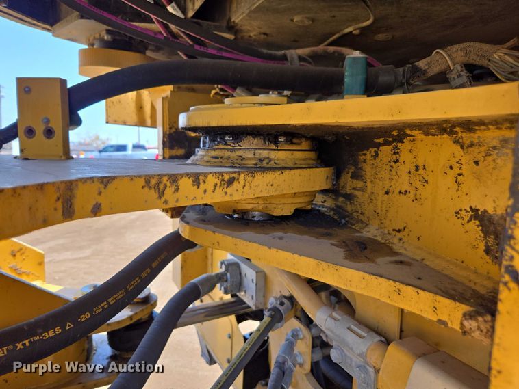 image for item FB9415 2011 Caterpillar 966K wheel loader