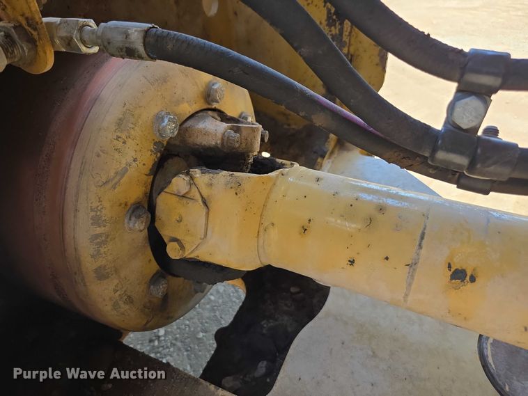 image for item FB9415 2011 Caterpillar 966K wheel loader