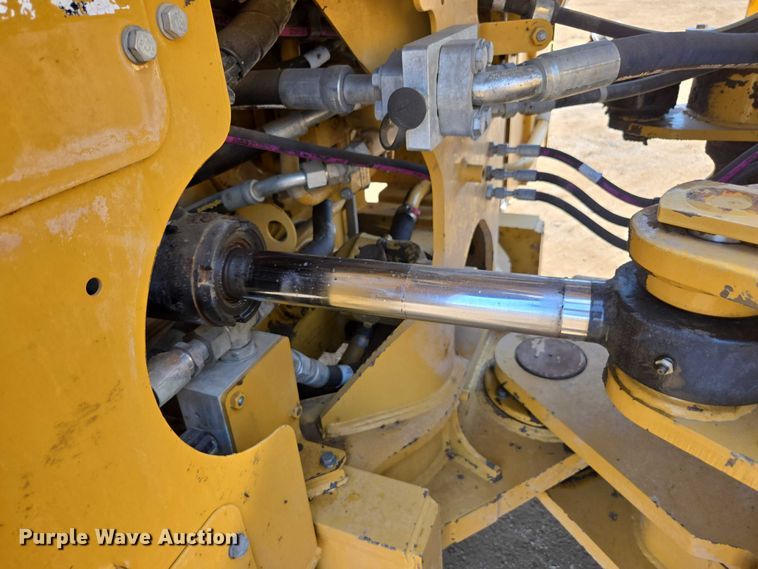 image for item FB9415 2011 Caterpillar 966K wheel loader