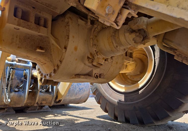 image for item FB9415 2011 Caterpillar 966K wheel loader