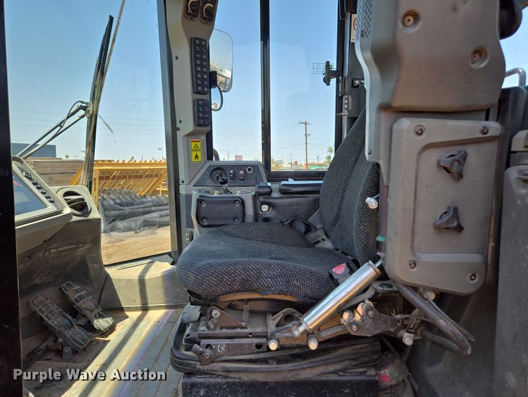 image for item FB9415 2011 Caterpillar 966K wheel loader