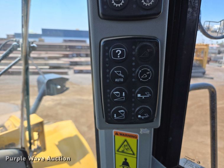 image for item FB9415 2011 Caterpillar 966K wheel loader