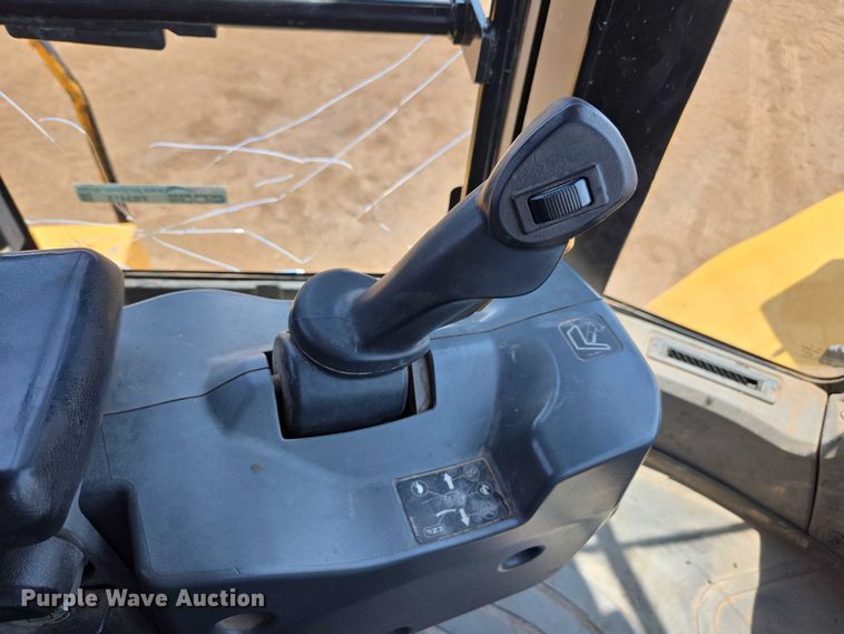 image for item FB9415 2011 Caterpillar 966K wheel loader