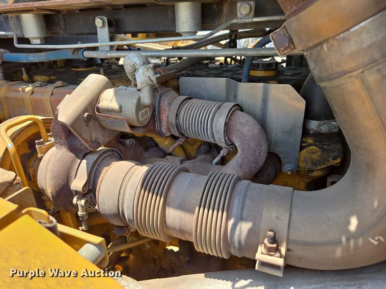 image for item FB9415 2011 Caterpillar 966K wheel loader