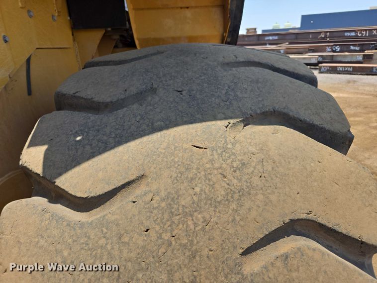 image for item FB9415 2011 Caterpillar 966K wheel loader