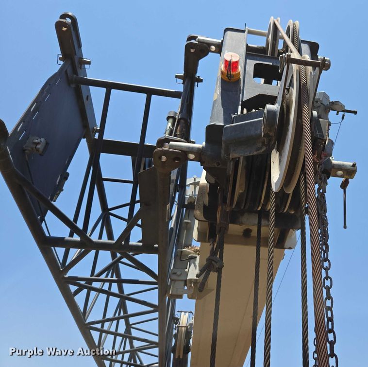 image for item FB9416 2000 Link Belt RTC-8070 crane