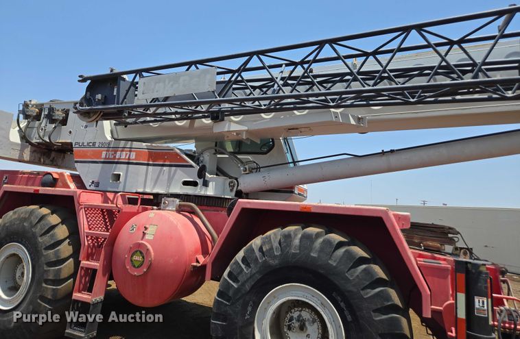 image for item FB9416 2000 Link Belt RTC-8070 crane