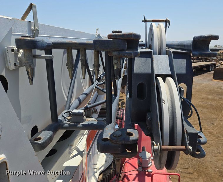 image for item FB9416 2000 Link Belt RTC-8070 crane