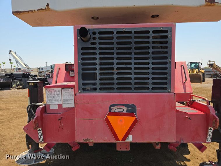 image for item FB9416 2000 Link Belt RTC-8070 crane