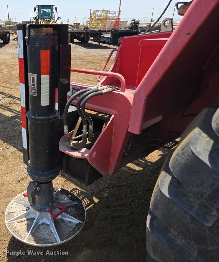 image for item FB9416 2000 Link Belt RTC-8070 crane