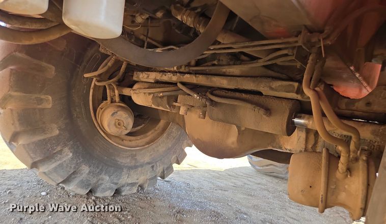 image for item FB9416 2000 Link Belt RTC-8070 crane