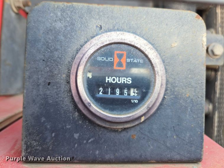 image for item FB9416 2000 Link Belt RTC-8070 crane