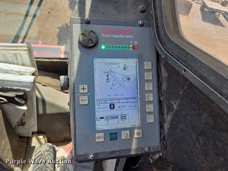 image for item FB9416 2000 Link Belt RTC-8070 crane