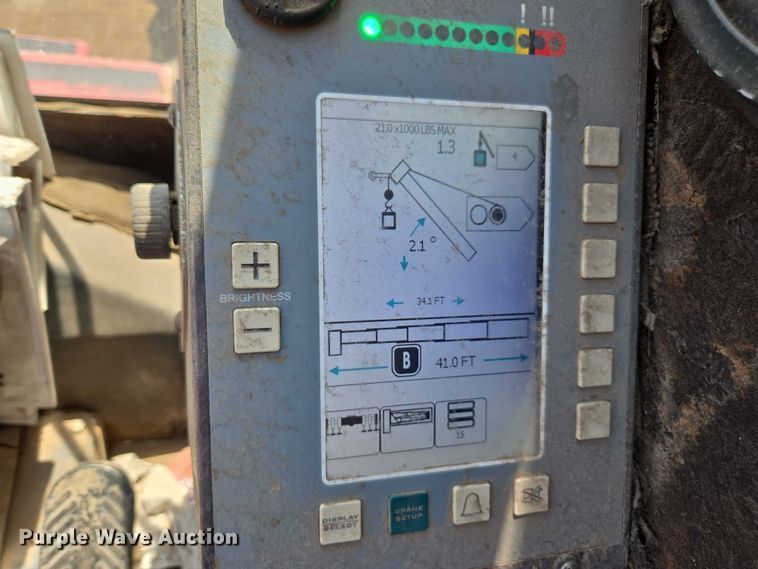 image for item FB9416 2000 Link Belt RTC-8070 crane