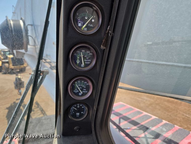 image for item FB9416 2000 Link Belt RTC-8070 crane