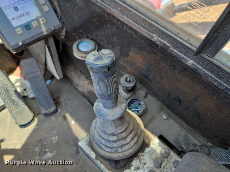 image for item FB9416 2000 Link Belt RTC-8070 crane