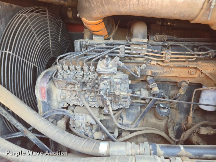 image for item FB9416 2000 Link Belt RTC-8070 crane