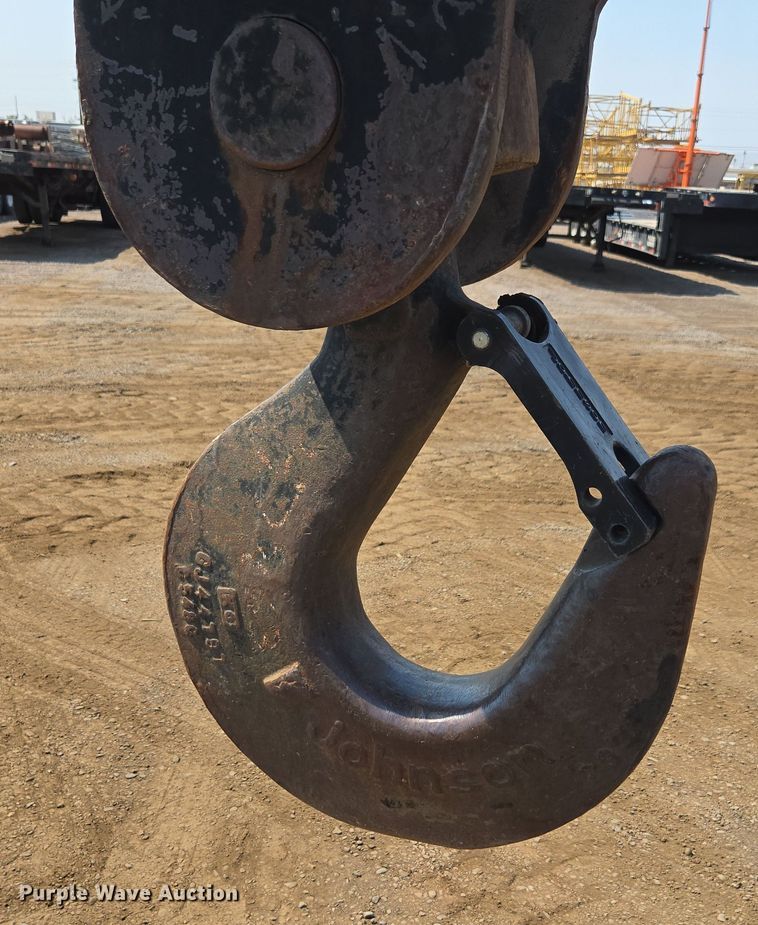 image for item FB9417 2007 Link Belt RTC-8065 crane