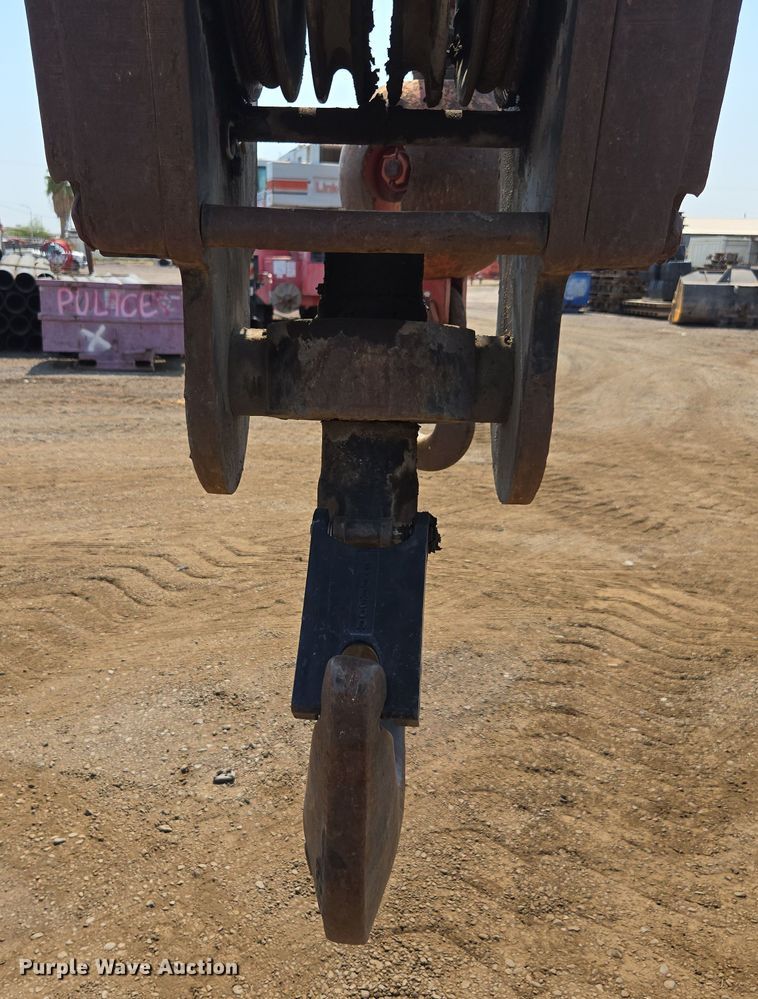 image for item FB9417 2007 Link Belt RTC-8065 crane