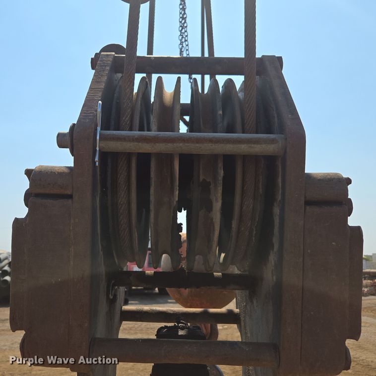 image for item FB9417 2007 Link Belt RTC-8065 crane