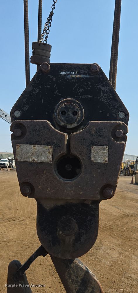 image for item FB9417 2007 Link Belt RTC-8065 crane