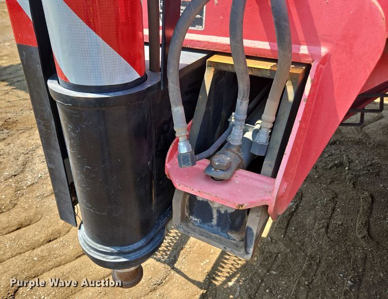 image for item FB9417 2007 Link Belt RTC-8065 crane