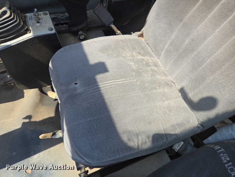 image for item FB9417 2007 Link Belt RTC-8065 crane