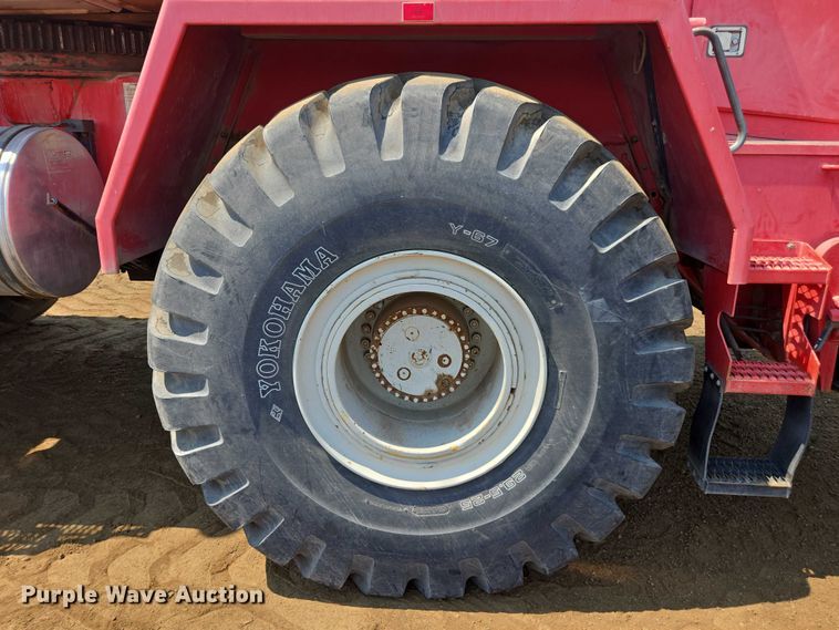 image for item FB9417 2007 Link Belt RTC-8065 crane