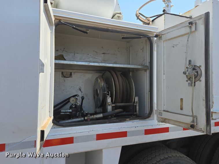 image for item FB9418 2008 Sterling L8500 fuel / lube truck