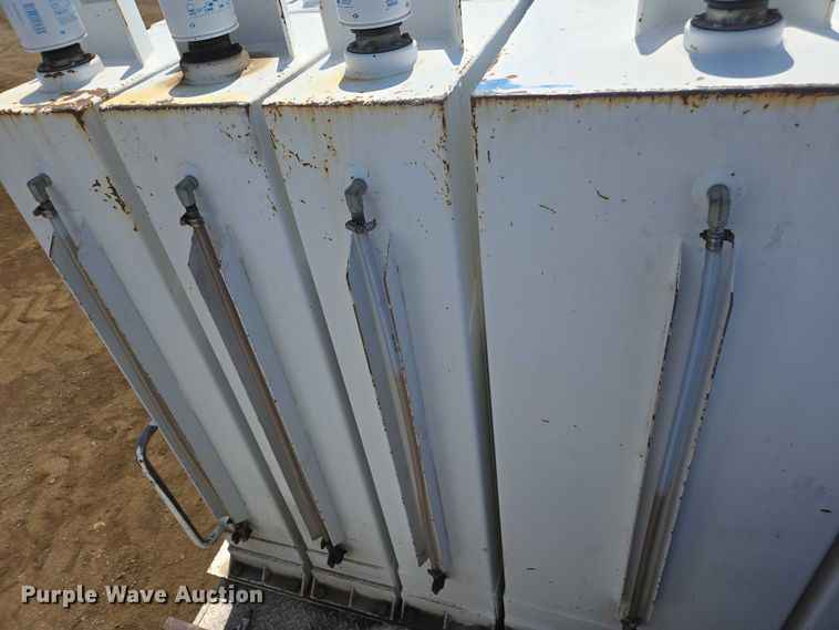 image for item FB9418 2008 Sterling L8500 fuel / lube truck