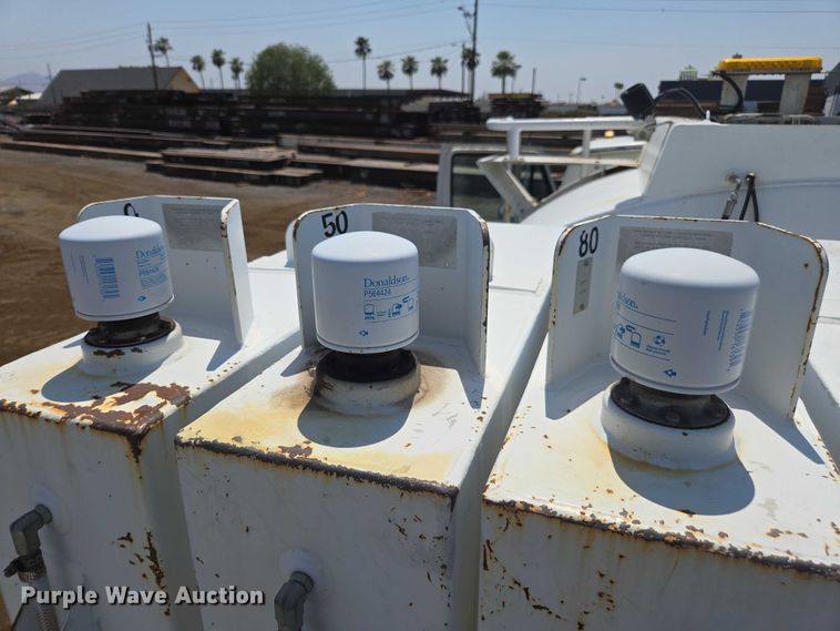 image for item FB9418 2008 Sterling L8500 fuel / lube truck