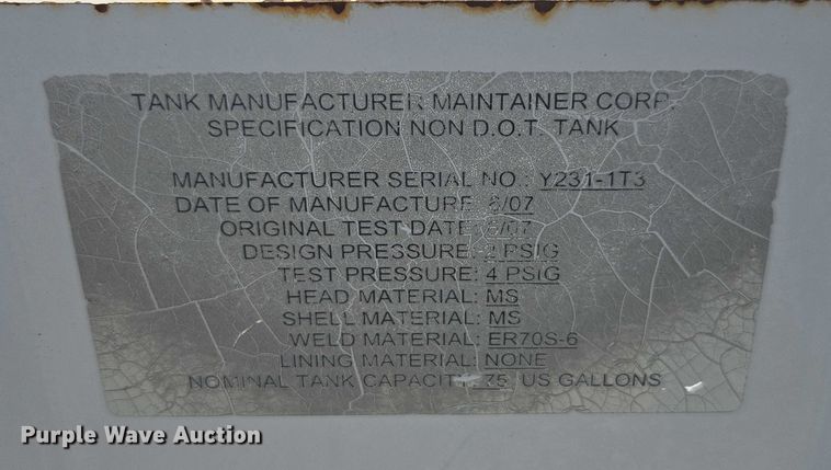 image for item FB9418 2008 Sterling L8500 fuel / lube truck