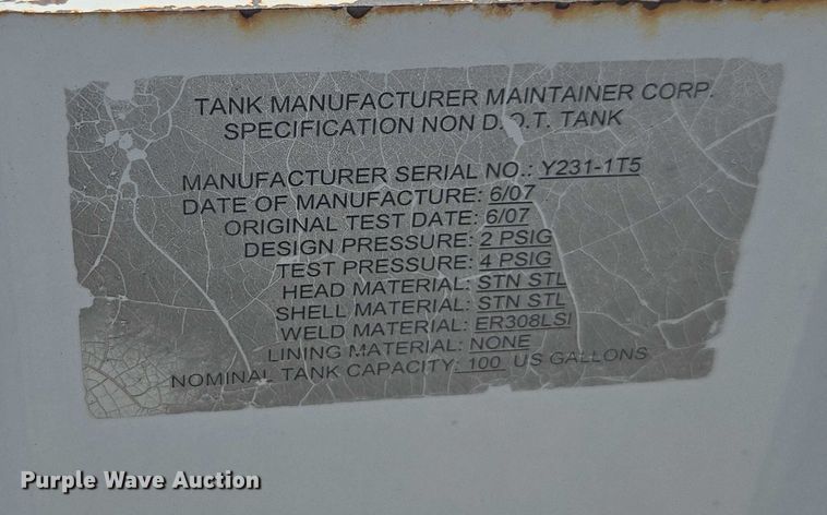 image for item FB9418 2008 Sterling L8500 fuel / lube truck