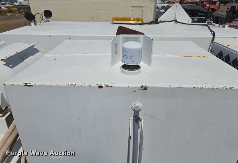 image for item FB9418 2008 Sterling L8500 fuel / lube truck