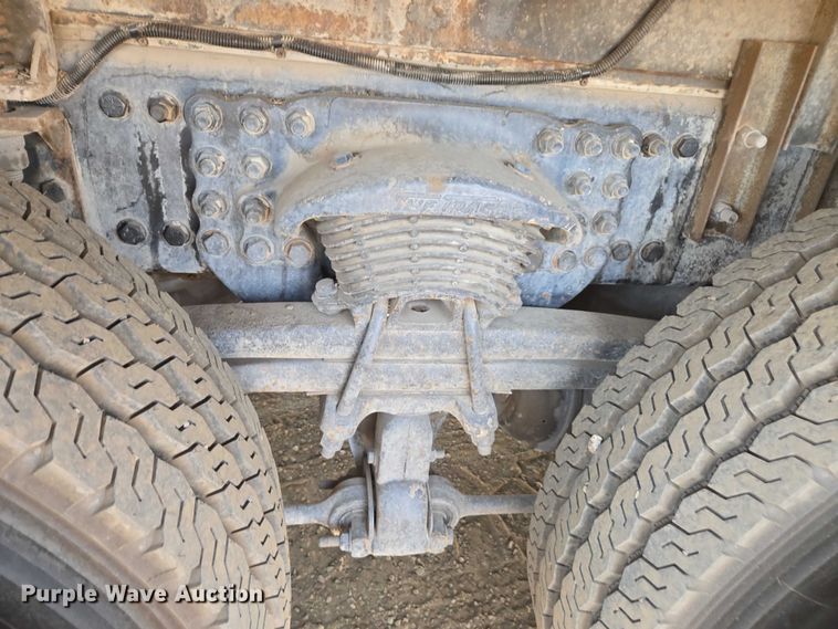 image for item FB9418 2008 Sterling L8500 fuel / lube truck