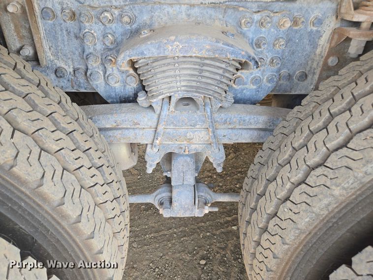 image for item FB9418 2008 Sterling L8500 fuel / lube truck