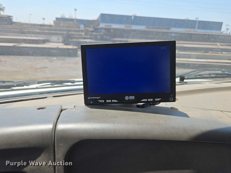 image for item FB9418 2008 Sterling L8500 fuel / lube truck