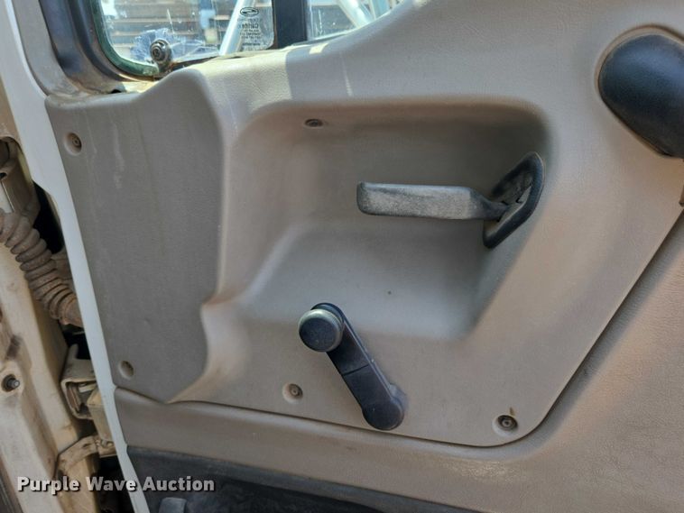 image for item FB9418 2008 Sterling L8500 fuel / lube truck