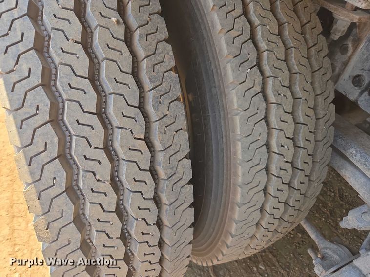 image for item FB9418 2008 Sterling L8500 fuel / lube truck