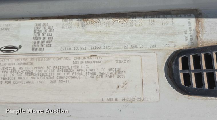 image for item FB9418 2008 Sterling L8500 fuel / lube truck