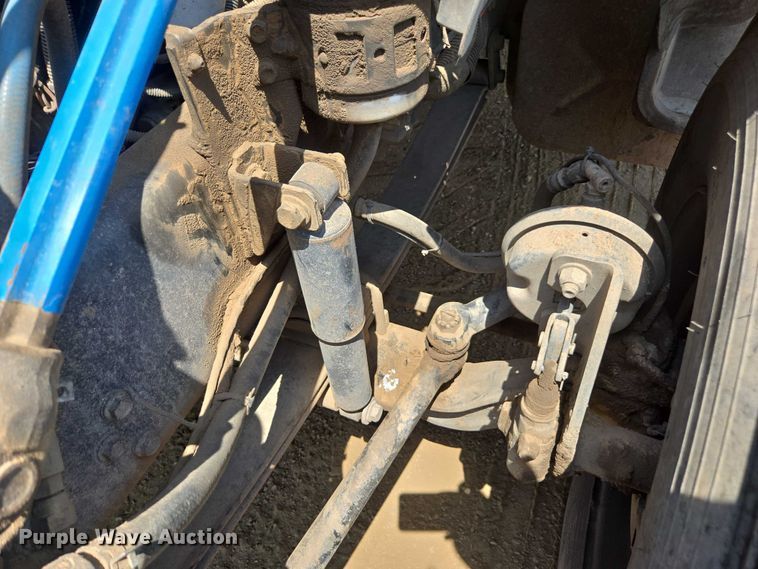 image for item FB9422 2007 Ford F750 utility / service truck