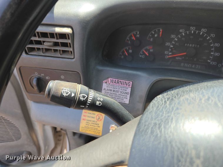 image for item FB9422 2007 Ford F750 utility / service truck