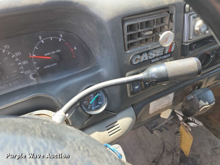 image for item FB9422 2007 Ford F750 utility / service truck